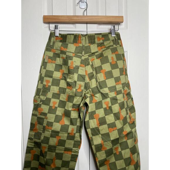 Urban Outfitters BDG Checkered Chessboard Cargo Carpenter Pants Size 24 - Picture 6 of 10